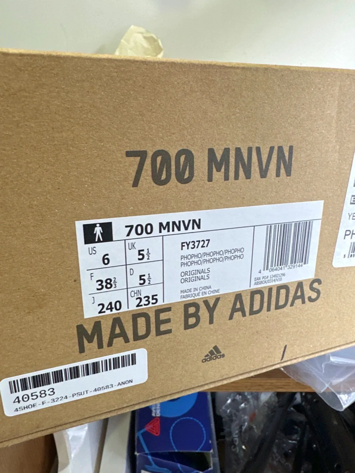 Adidas Black/Yellow FY3727 Yeezy 700 MNVN Trainers UK 5.5 EU 38.5 